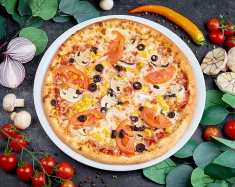 Wegetariańska pizza Vegetariano z warzywami i oliwkami – Vero Pizza Grochów